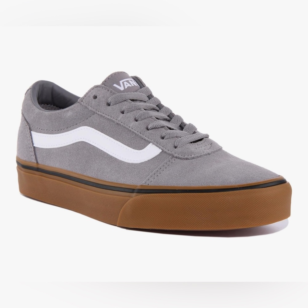 Vans Youth Ward Sneakers in Suede Frost Gray / Gum